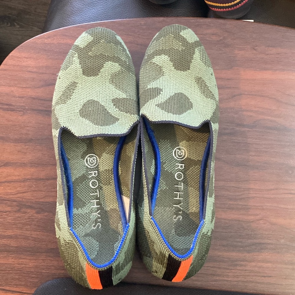 Rothy’s Camo Loafer size 9